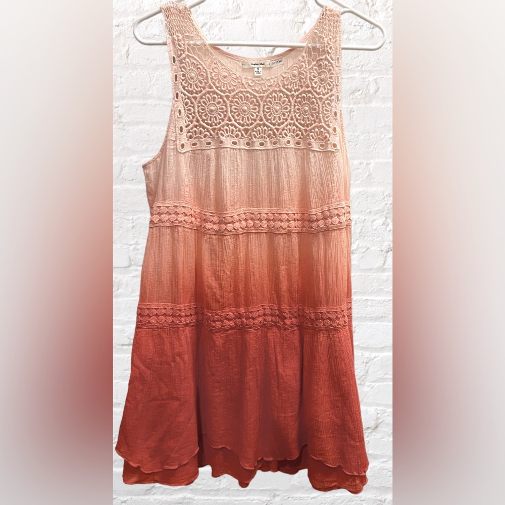 Sophie Max Coral Sunset Crochet Detail Dress P2P-21".L-33.5"